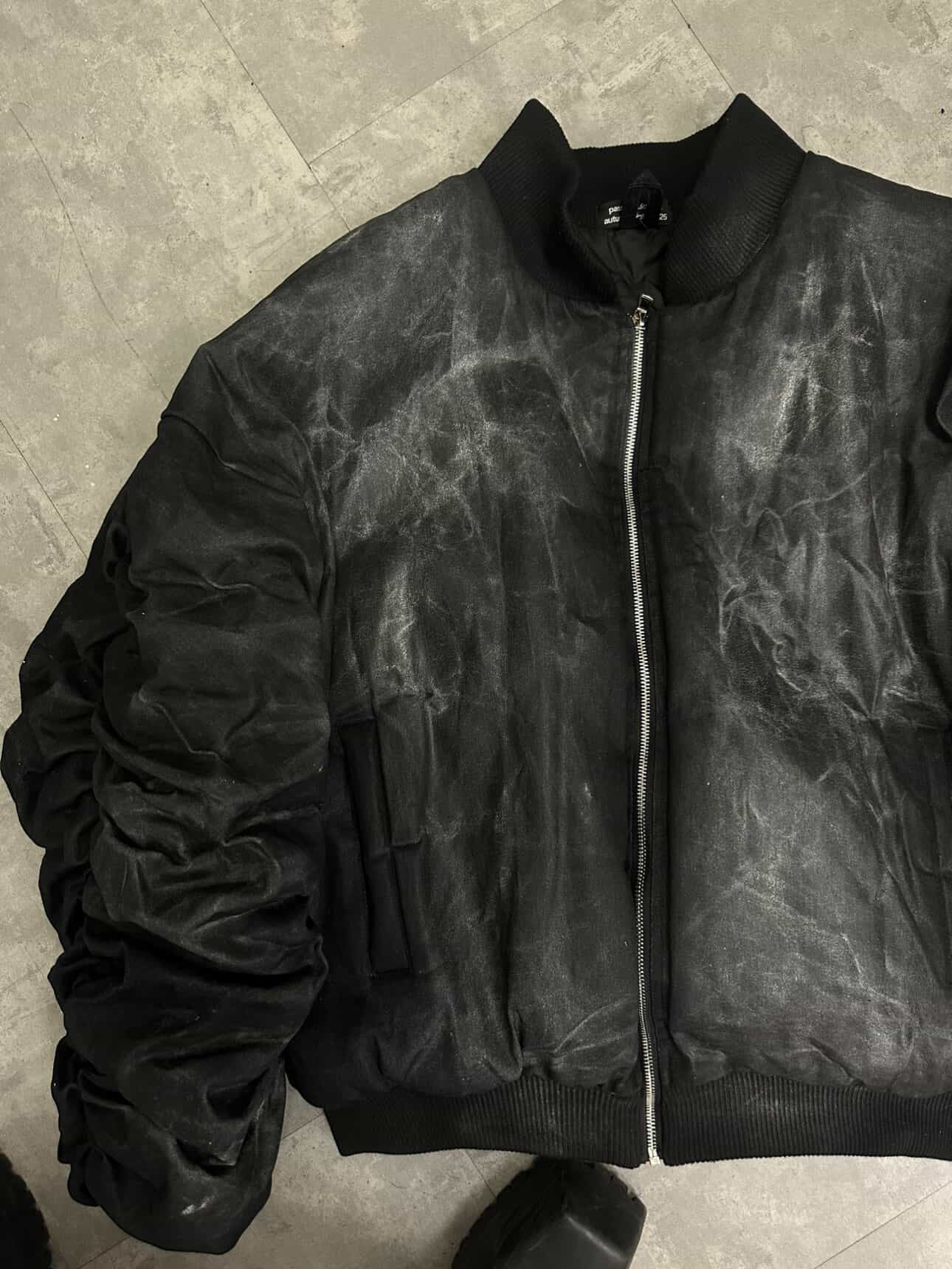 HEAVYWEIGHT WAXED BOMBER