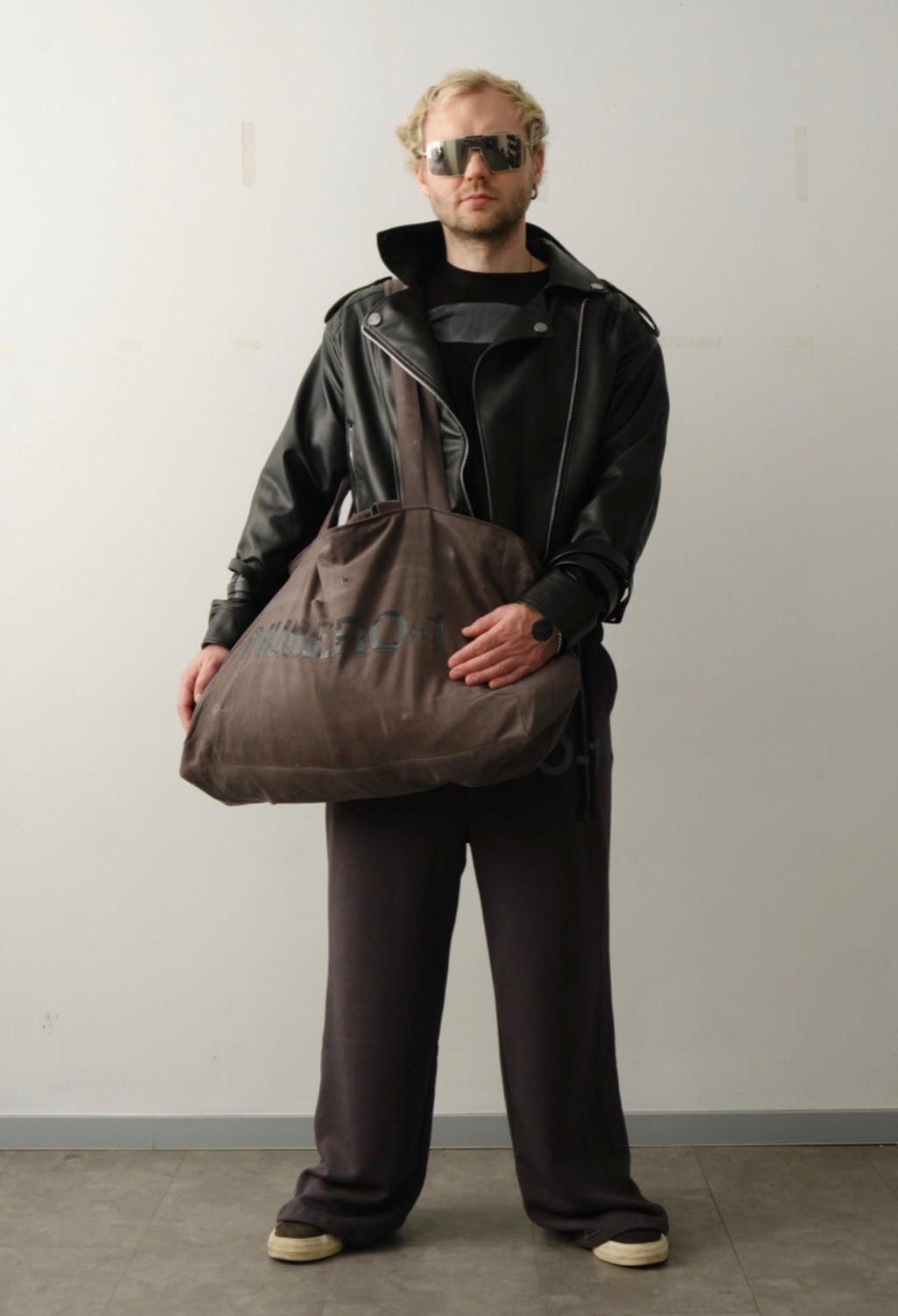 NUMÉRO-1 TOTE WASHED BAG