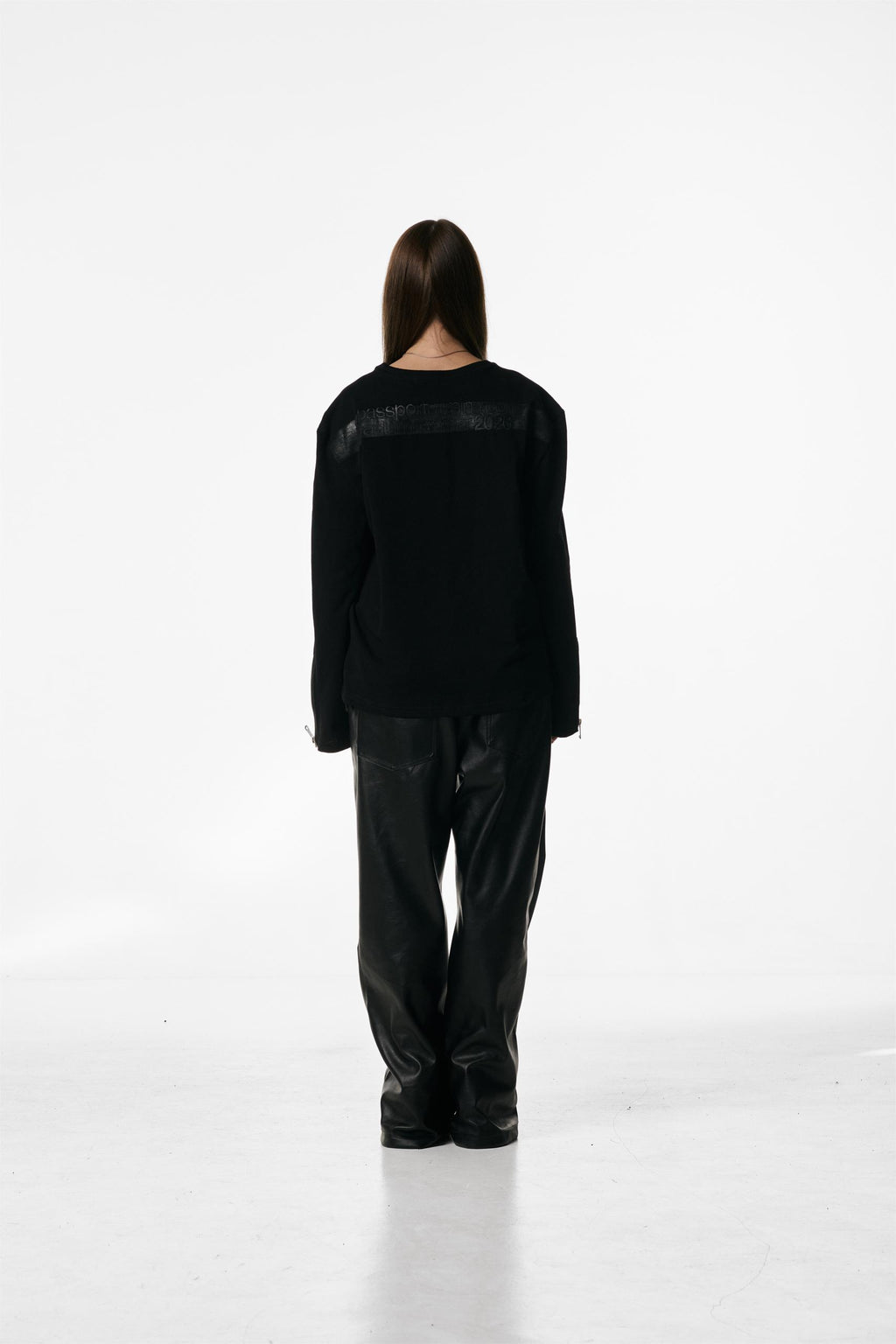 LONG WITH ZIPS AND EMBROIDERY