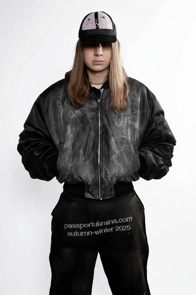 HEAVYWEIGHT WAXED BOMBER